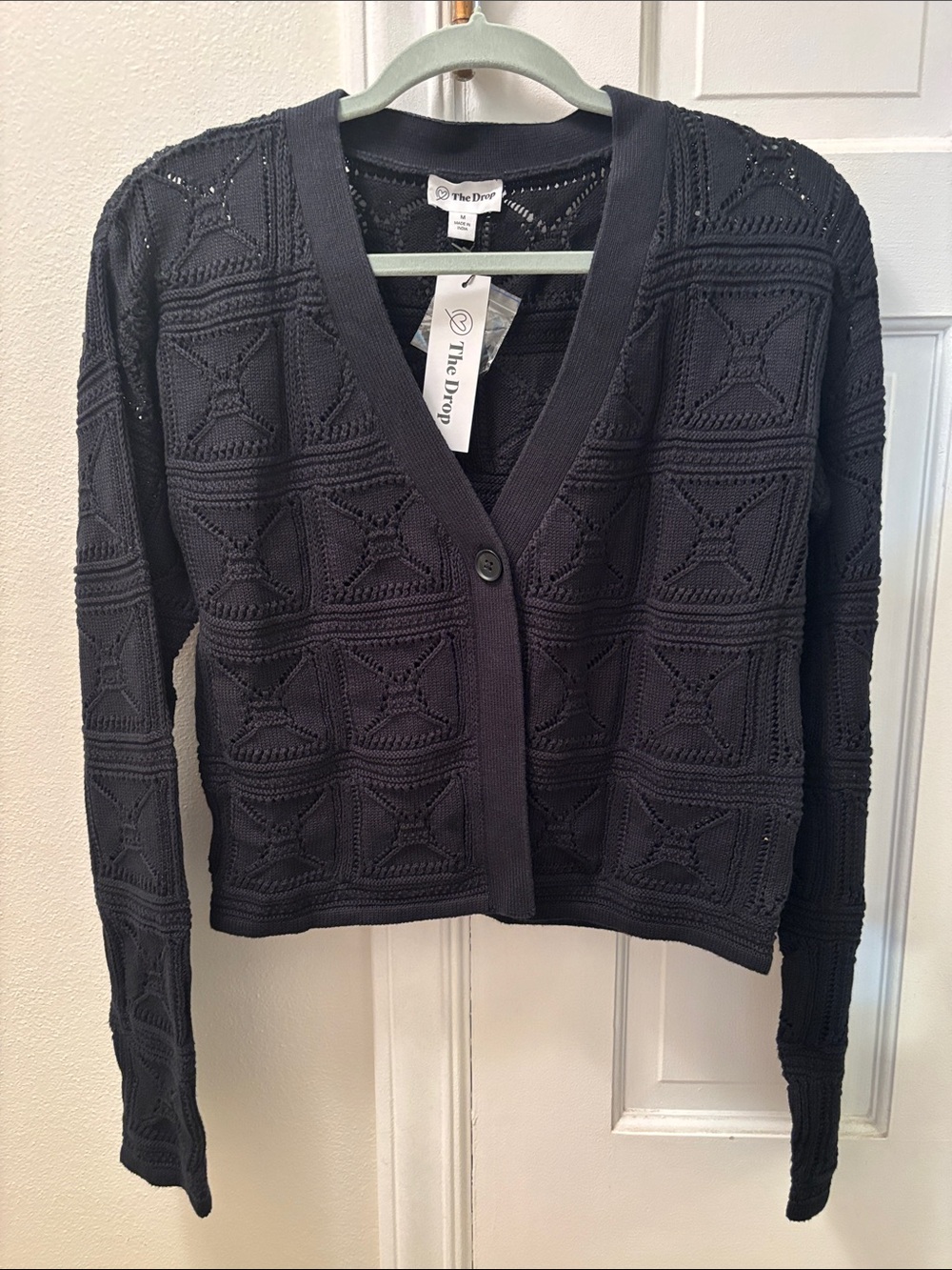 The Drop Black Cropped Pointelle Lee Cardigan
Size M